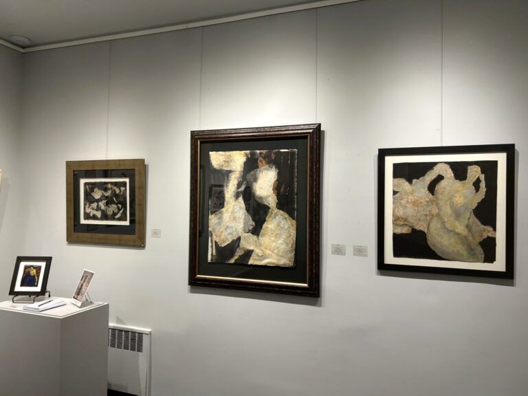 Anna Walinska show installation shots